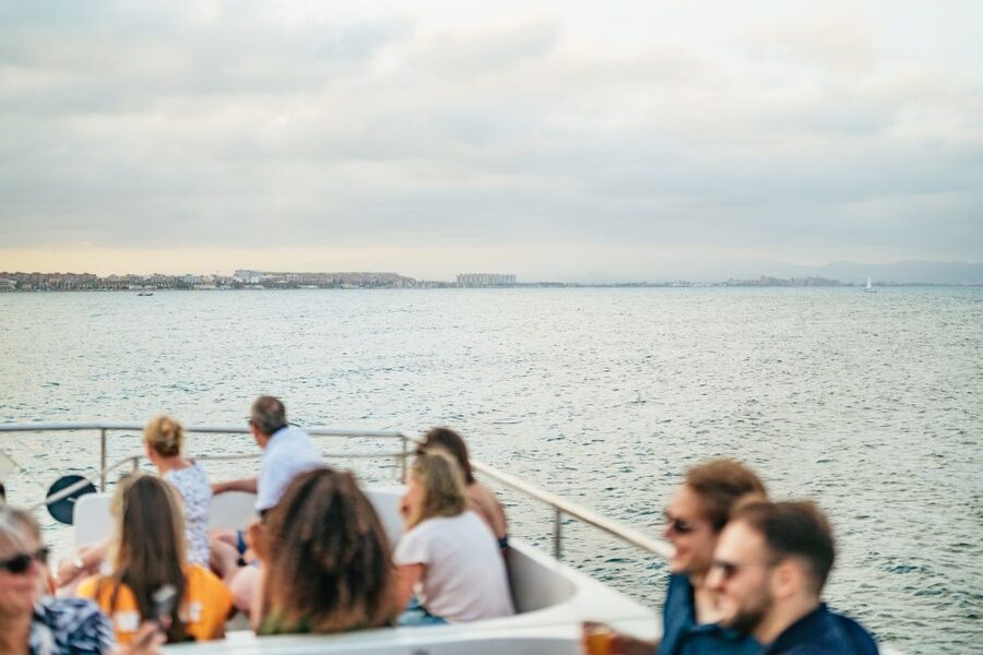 Valencia: Sunset or Daytime Catamaran Cruise with Drink - Music, drinks, and the Saturday DJ