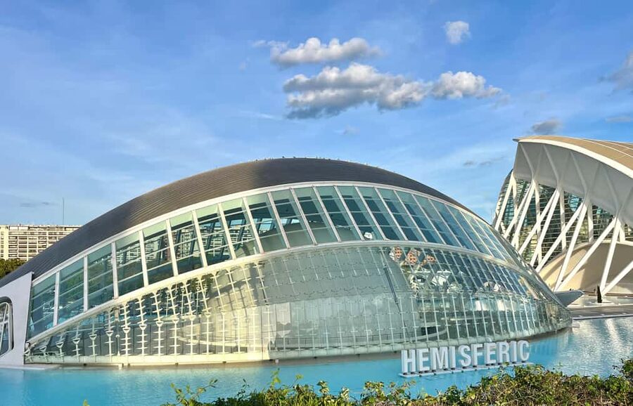 Valencia: the best 25 spots in the city by bike! - The Marques de Dos Aguas Palace and Valencia’s ornate side