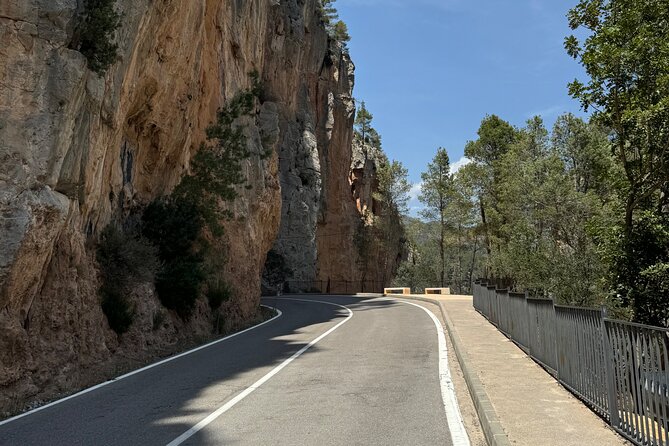 Valencia Tour Montanejos Hot Springs and Waterfall of the Bride - Why Montanejos makes a good escape from Valencia