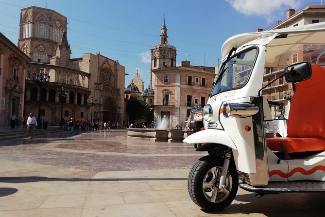 Valencia: Tuk Tuk Full City Tour - What two hours really gets you