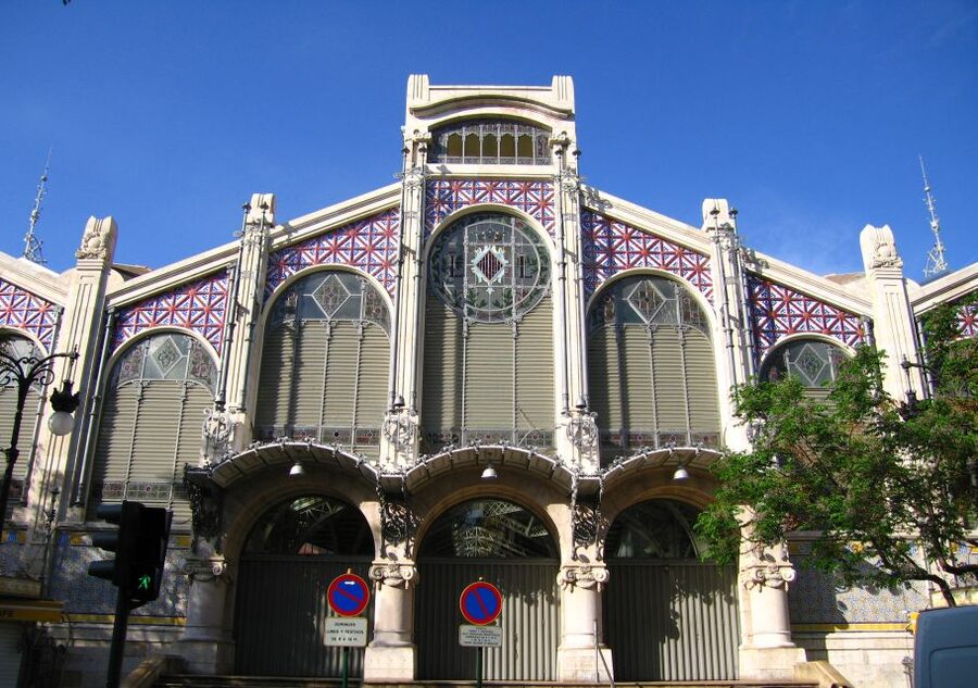 Valencia: Walking Tour of the Medieval City Center - The Generalitat and the business of government