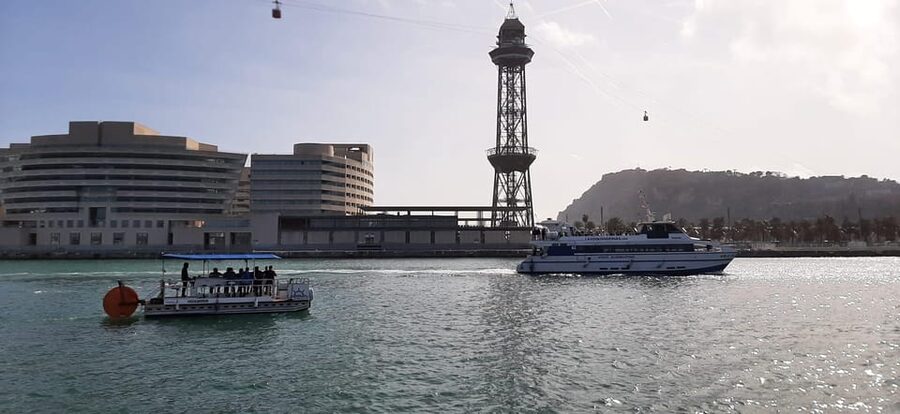 Valencia: Water Beer Bike Tour - Who will enjoy this boat ride most?