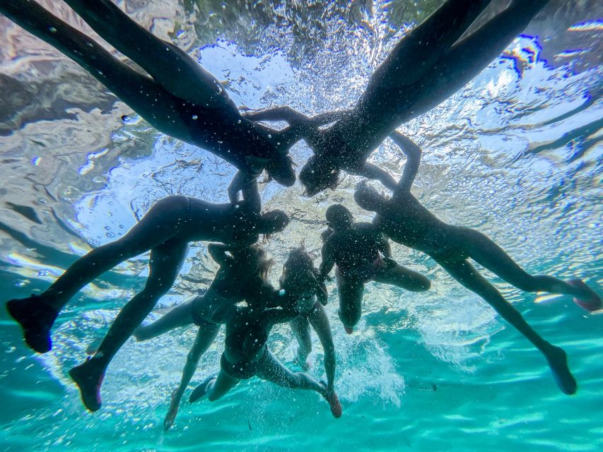 Valencia: Waterfalls and Thermal Springs Tour with Swimming - A useful base at Nomad Soul Retreat