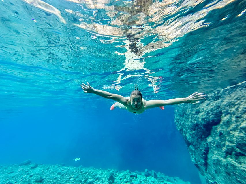 Valencia: Waterfalls and Thermal Springs Tour with Swimming - Lunch in Montanejos