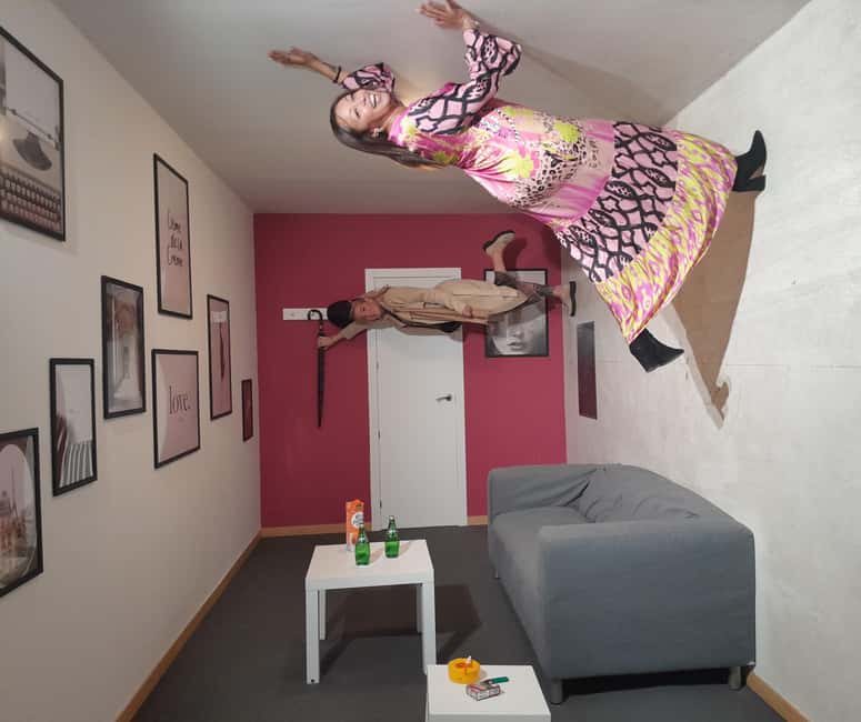 Valencia: World of Illusions Museum Entrance Ticket - Why your own reactions matter here