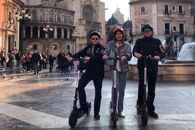 Valencian Main Attractions Group Segway Tour - City of Arts and Sciences: Valencia’s futuristic postcard