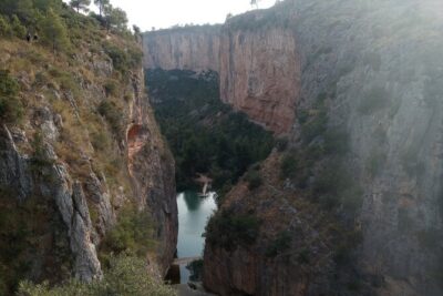 Walking Tour of the Hanging Bridges of Canyon de Turia and Chulilla Village