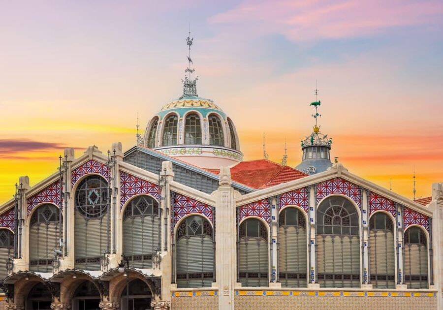 Walking Tour through Valencia's Historic Centre - Why this walk is a smart first look at Valencia