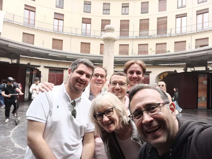 Welcome to Valencia: Private Tour with a Local Host - A first walk shaped around your interests