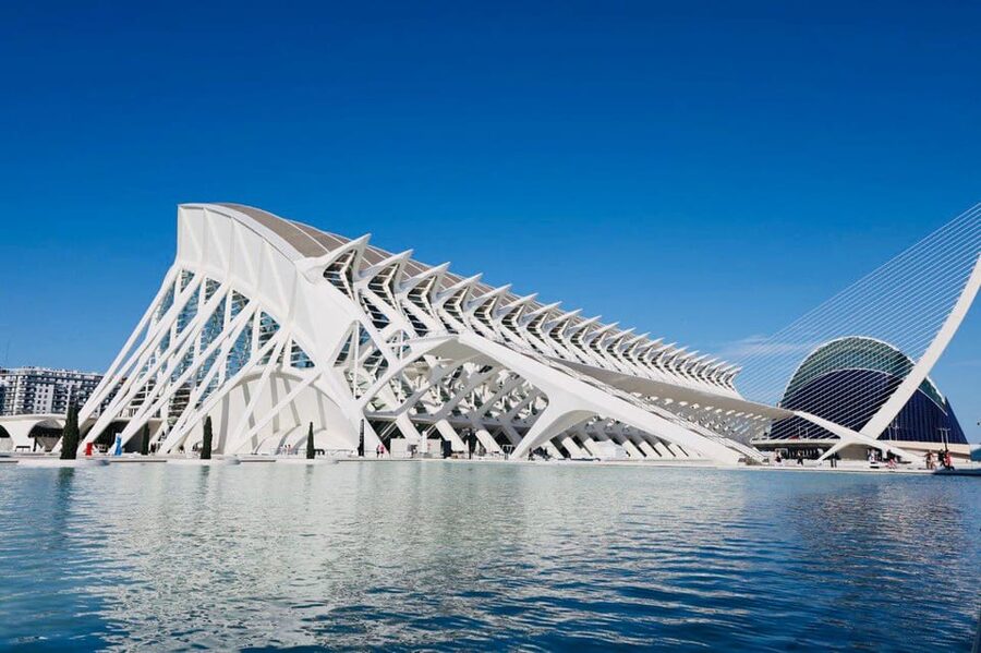 Zoom Through Valencia: Top 25 Hotspots on E-Scooters - Is $35 a fair price?